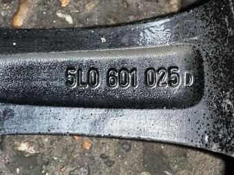 Original ALU kola Škoda ANNAPURNA 17" 7J ET45 + 225/60/R17 - 6