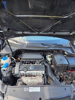 Volkswagen GOLF 6 - 6