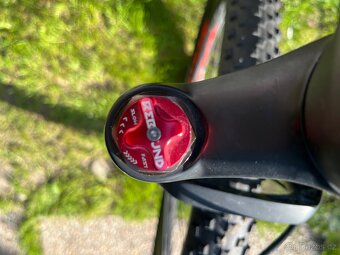 SPECIALIZED EPIC HT Karbon - 6