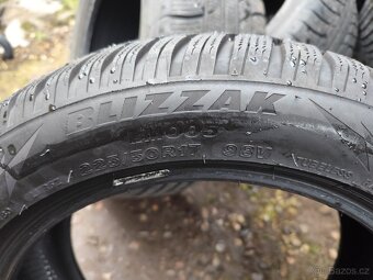 Zimní pneu 225/50/17 - 6