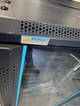 RACK datový rozvaděč - 6