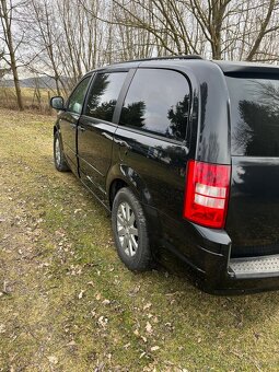 Chrysler Voyager grand RT V 2.8 nafta - 6