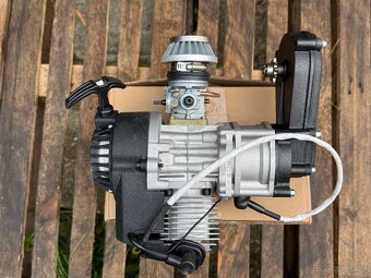 Motor 49ccm 2T s EL. Startérem - 6