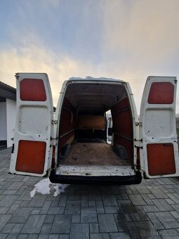 Ford Transit 330L, r. v. 2004 - 6