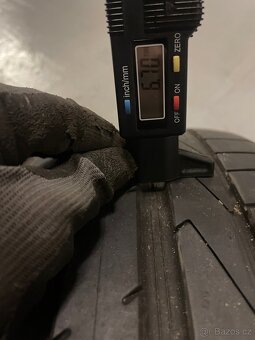Original Audi Q2 SQ2 81a r19 235/40/19 90% - 6
