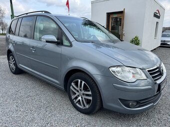 Volkswagen Touran 1.9 TDi 77kw 7míst - 6