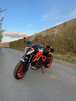 KTM SuperDuke 1290 2022 - 6