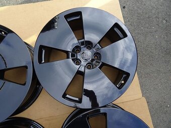 Alu disky černé origo Audi 19", 5x112, ET 34, šířka 8J - 6