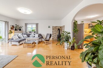 Prodej rodinného domu 206 m2, Malý Újezd, ev.č. 02458 - 6
