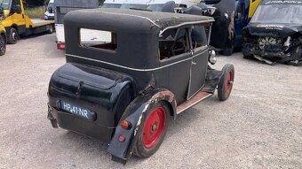 Tatra 12 - 6