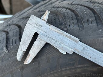 Sada 4x zimních kol - 8mm 205/60 R16 + Disky Mercedes 5x112 - 6