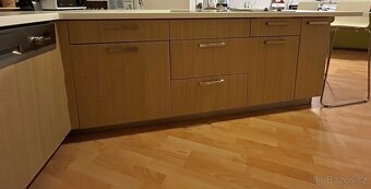 Super části Kuchyně zn. Sykora (šuplíky, spotřebiče..) - 6