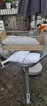 Starožitna plechová postýlka pro panenky - 6