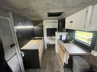 Obytný karavan - 6
