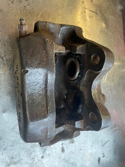 Motor Škoda 110r a díly na 130 120 - 6