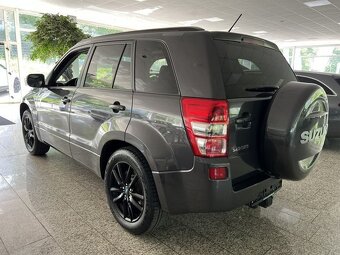 Suzuki Grand Vitara 2.4i Aut. benzín 124kw - 6