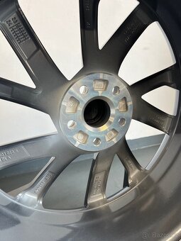 Letní Alu kola Vega, Škoda Kodiaq, 5x112 r20 - 6