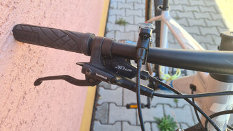 CUBE AIM SL 27, Hydraulické brzdy, Shimano Alivio, Rám S - 6