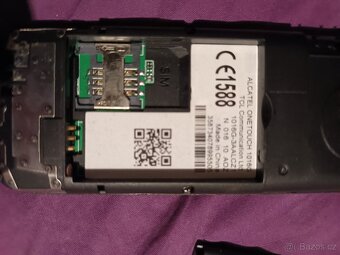 Alcatel Onetouch tlačítkové telefon - 6