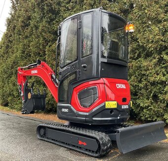 Bagr, minibagr 26C, motor-kubota - 6