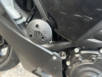 Yamaha R1 naj. 3500KM - 6