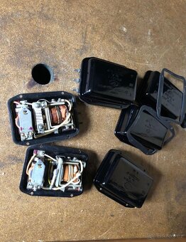 Originální nové relé dobíjení PP302 6V PP330 12V - 6