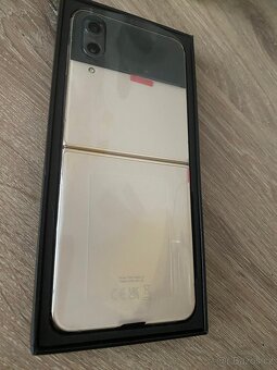 Samsung Galaxy Flip 4 256GB Rose goold - 6