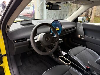 Mini Cooper,  SE, Hatchback, 135 kW - 6