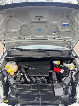 FORD FUSION 1,6 16V - 6