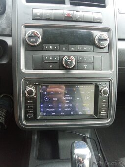 Dodge Journey 2.0 TDI (Fiat Freemont) 7 míst nová STK/ME - 6