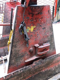 Naviják za traktor Fransgard V 4000 rohatka západka .. - 6