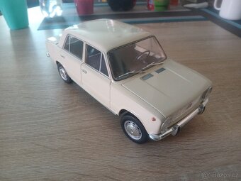 Lada 1200 Vaz 2101 ziguli 1:18 IST - 6