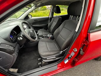 Hyundai i30, 1.4i, r.v. 2010 - 6