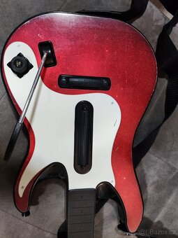 Guitar hero  kytara včetně her - 6