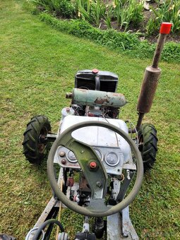 Prodám traktor domácí výroby motor Š.Spartak - 6