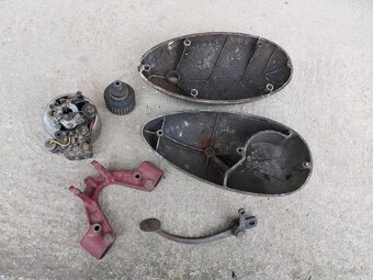 Jawa 250 Perak FJ / Zbrojovka dily - 6