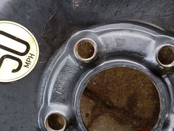 Dojezdové kolo - BMW - 6