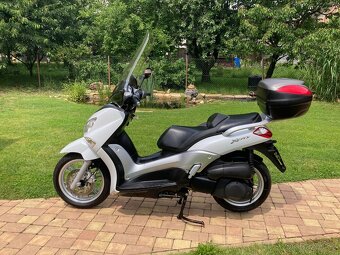 Yamaha X-city 250 - 6