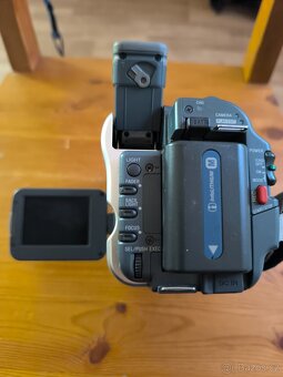 SONY Handycam Digital 8 - 6