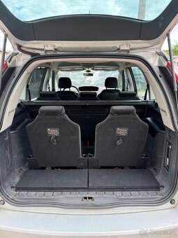 Citroen C4 Picasso 1.6 HDI 7 míst - 6