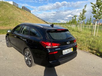 Hyundai i30, 1.6 CRDI 100kw, 1.majitel. - 6
