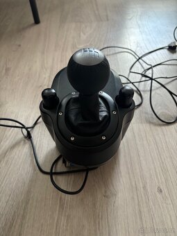 Logitech g920 - 6