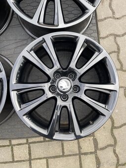 ORIGINÁL Alu Škoda ZENITH R18, 5x112 - TOP STAV - 6