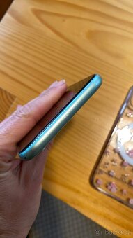 iPhone 11 64GB zelený, pěkný stav - 6