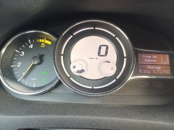 Renault Megane kombi 1.5Dci - 6