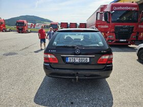 Prodám Mercedes E 320 CDI - 6