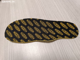 Nove dětské boty /membrána Keen, vel. 30 - 6