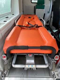 Vybaveni sanitky - 6