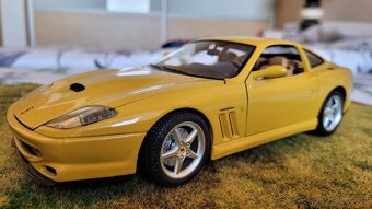 Modely aut Burago 1:18 a 1:16 výroba Itálie - 6