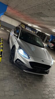 Ford Focus 2.0 Active sport st Full výbava - 6